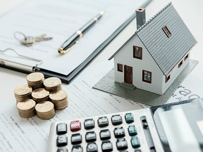 Juicios Hipotecarios, Liquidaciones y Remates Bancarios 1 Toro Tinto Inmobiliaria Propiedades que impulsan tu futuro. Juicios Hipotecarios, Liquidaciones y Remates Bancarios